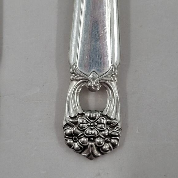 Rogers Brothers Silver Plate Eternally Yours Coquette 4 Salad Forks - Picture 8 of 10